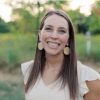 Samantha Kocher's Instagram, Twitter & Facebook