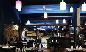 Lorsqu'il se rend dans les restaurants qui lui ont demandé de l'aide dans cauchemar en cuisine, philippe etchebest n'est. Cauchemar En Cuisine Chantal A Arcais Et Christophe A Martignas Sur Jalle Ont Ils Sauve Leur Restaurant Toutelatele