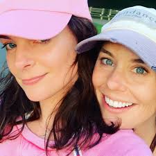 Sister time #nyc #nailingit #sunday #thebest @ashleywilliamsandcompany