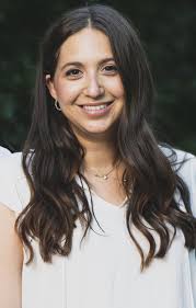 Maxine Silverman's Instagram, Twitter & Facebook