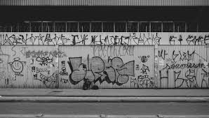 pichacao e grafite qual a diferenca by alberto luis araujo silva filho medium pichacao e grafite qual a diferenca