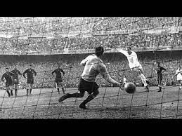 Controlla il 100% di milan entertainment s.r.l., di milan real estate s.p.a. 1956 57 European Cup Final Real Madrid Cf Acf Fiorentina Youtube