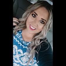 Beth Boudreaux's Instagram, Twitter & Facebook