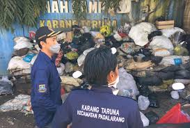 Karang taruna widya karya desa patoman. Peduli Lingkungan Karang Taruna Citra Pemuda Gandeng Masyarakat Olah Sampah Jadi Pupuk Kompos Jpnn Com