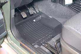 For those interested, the suzuki jimny costs php1.06 to 1.18 million brand new, with four different variants to choose from. Carbox Floor Fussraumschale Gummimatten Fussmatten Suzuki Jimny Gj Vorne Links Ebay
