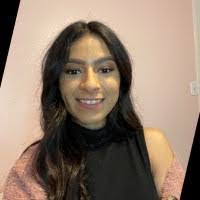 Tracy Mesa's Instagram, Twitter & Facebook