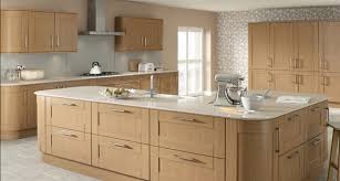 Shaker kitchen cabinets work well when they are arranged in a design shaker kitchen cabinets ideas that simplifies the traffic through to the kitchen. Diy Luxury Kitchens Classic Shaker Kitchens