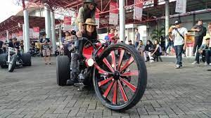 Yamaha nmax trike (roda tiga) high class modif. Motor Custom Beroda Tiga Dari Barang Bekas Riuhkan Iims 2018