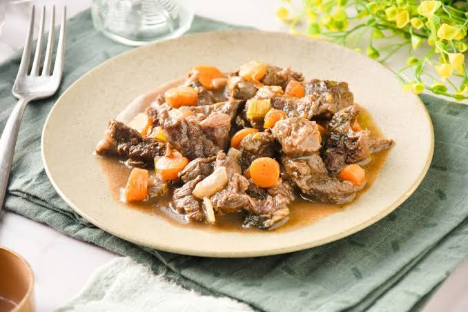 Beef in Sauce