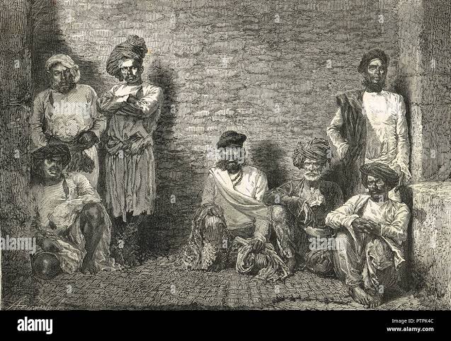 Thugs, Thuggee, tuggee in jail, Aurangabad, Maharashtra, India, circa 1830's. An organised gang of professional robbers and murderers, suppressed by the British rulers of India Stock Photo - Alamy