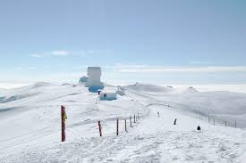 En the highlands of kosmos through the darkness of amenthe. Thleskopio Aristarxos Diaygeia