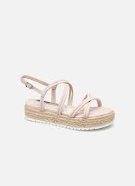 Sandalen met een sleehak hoeven niet per se helemaal open te zijn, zo kan u ook kiezen uit sandalen met alleen een open teen. Mtng Onlineshop Schuhe Der Marke Mtng
