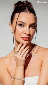 Natal chegando e muitas peças maravilhosas para presentear!!! #semijoias  #peçaslindas #qualidade #semijoias #peçaslindas #qualidade #charme  #semijoias #estilo #viçosa #charme #coleçãonova #brasil ...