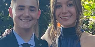 Sara Pigan and Steve Hand's Wedding Website