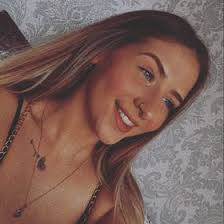 Abbie Campbell (abbiedoodles200)