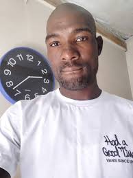 Can someone combine these pictures to look like we are together?