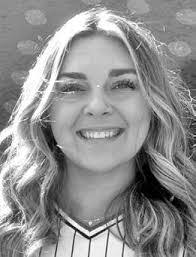 Ina Gray's Instagram, Twitter & Facebook