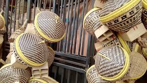 Sekian catatan nuansatani.com kali ini, cara membuat mol dari rebung bambu !! Menguji Eksistensi Kerajinan Tangan Anyaman Bambu Selaawi Garut Pada Era Milenial Regional Liputan6 Com
