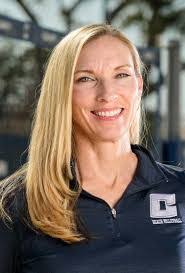 Hailey Eaton's Instagram, Twitter & Facebook