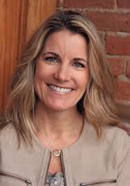 Deann Sears's Instagram, Twitter & Facebook