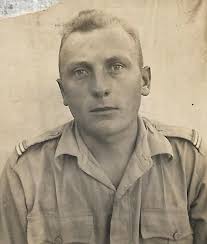 WW2 German, Soviet, Allied militaria, uniforms, awards, weapons history.  War relics forum