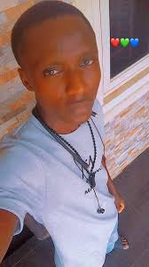 Lie detector to Messi￼￼: Did you win the FIFA World Cup without robbery?  Messi 🗣￼ Yes Lie detector: FALSE Messi bodyguard attacking lie detector  👇🏾