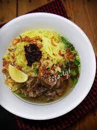 Kami juga menulis resepi sambal kicap sebagai pelengkap makan bihun sup ayam. Bihun Sup Daging Dengan Sambal Kicap Asian Recipes Cooking Recipes Malaysian Food
