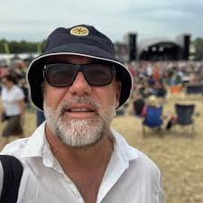 Kevin Stokes (@djpompeykev) • Threads, Say more