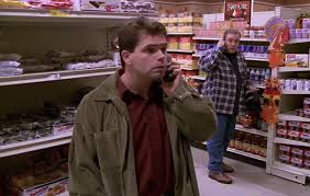 Carrie intends to defrost some frozen dinners for thanksgiving, but arthur uses his 'outer voice' to convince her otherwise.for more king of queens, click he. The King Of Queens Supermarket Story Tv Episode 1998 Imdb