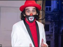 Dios me ha dado muchas horas extras, dijo a efe. 5f2tl8rl9dz2nm