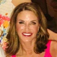 Lauren Rouse's Instagram, Twitter & Facebook