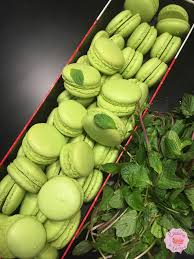 La Cuisine De Katryn Vous Propose Des Recettes Faciles Et Creatives En 2020 Recette Macaron Macaron Fondue Au Chocolat