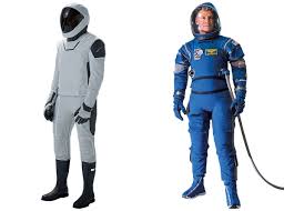Modeling was done thanks to many pictures i found online. Gio Pagliari On Twitter Spacex Vs Boeing Spacesuits And Upcoming Crew Launch Https T Co D2onejpbvo