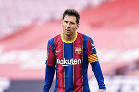 Bienvenidos a la página de facebook oficial de leo messi. Lionel Messi Reaches Out To Psg Manager With Barcelona Exit Looming The Athletic