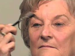 How To Apply Makeup For 60 Year Olds Natural Makeup Looks Makeup For Older Women Makeup For 60 Year Old
