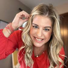 Sarah Bowles (@SPavelko) • Facebook