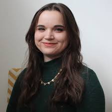 Rebecca Mariscal's Instagram, Twitter & Facebook