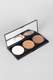Although most contouring kits offer up all matte shades, this palette is all about letting you get your glow on, with three shimmery shades. Prolux Step By Step Contour Kit Nyere Style