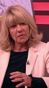 Meghan would be eviscerated if she walked out