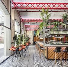 Le restaurant la table de papa, situé au bignon au sud de nantes en loire atlantique (44), est un lieu convivial et authentique vous proposant une cuisine de terroir. El Mama El Equipo Creativo Estudio De Interiorismo Barcelona Design Ristorante Design Eclettico Ristorante Interni