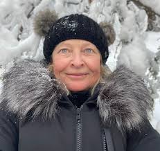 🫥 This post from Shitler reads like he got into the cooking sherry and  started yelling at a globe. It's the usual word soufflé of imaginary  economics, invented enemies, and Trump unironically