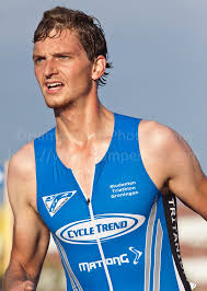 Retrouvez toute l'actualité, le calendrier et les résultats de triathlon : Almere Triathlon Team Relay 8 Copyright C 2012 Www Hamperi Flickr