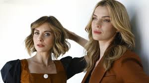 Betty gilpin pictures and photos. Q A Glow Stars Alison Brie And Betty Gilpin On Filming Their Cathartic Fight Scene Los Angeles Times