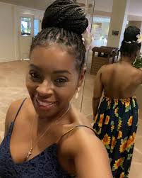 Barbie Smith (@barbielyfestyle) • Instagram photos and videos