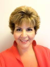 Lucille Fenton's Instagram, Twitter & Facebook