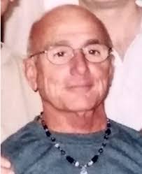 Ester Gross's Instagram, Twitter & Facebook