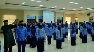 Syarat menjadi pegawai dinas pariwisata / syarat kelayakan kemasukan imigresen lepasan sijil. Cek Syarat Cpns 2021 Kemenparekraf Ini Daftarnya