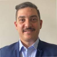 40+ perfiles de «Yucel»