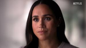 Denuncias de racismo e intento de suicidio en el final de Harry & Meghan:  “Fui entregada a los lobos como carnada”