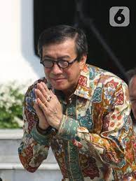 Politisi pdi perjuangan, menteri hukum dan ham ri, guru besar ilmu kriminologi sekolah tinggi ilmu kepolisian (stik). Profil Yasonna Laoly Yang Dipilih Jokowi Jadi Menkumham Lagi News Liputan6 Com